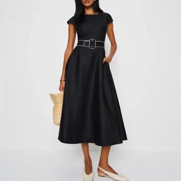 Reformation Dresses & Skirts - Reformation Felipe Belted Linen Dress In Black, NWOT, never worn, no flaws.